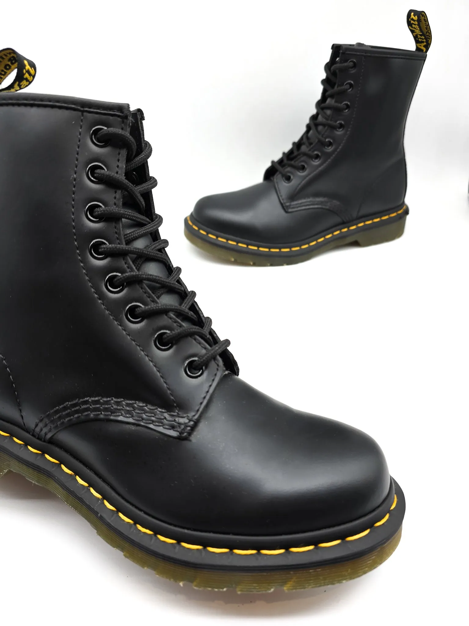 DR. MARTENS 1460 BLACK SMOOTH UK 5 - Pre-Loved