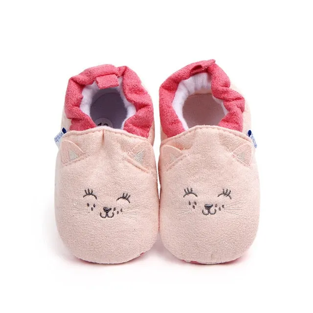 Spring and autumn new non-slip soft bottom baby toddler shoes baby boy girl  baby cotton shoes cartoon can not drop shoes0-12