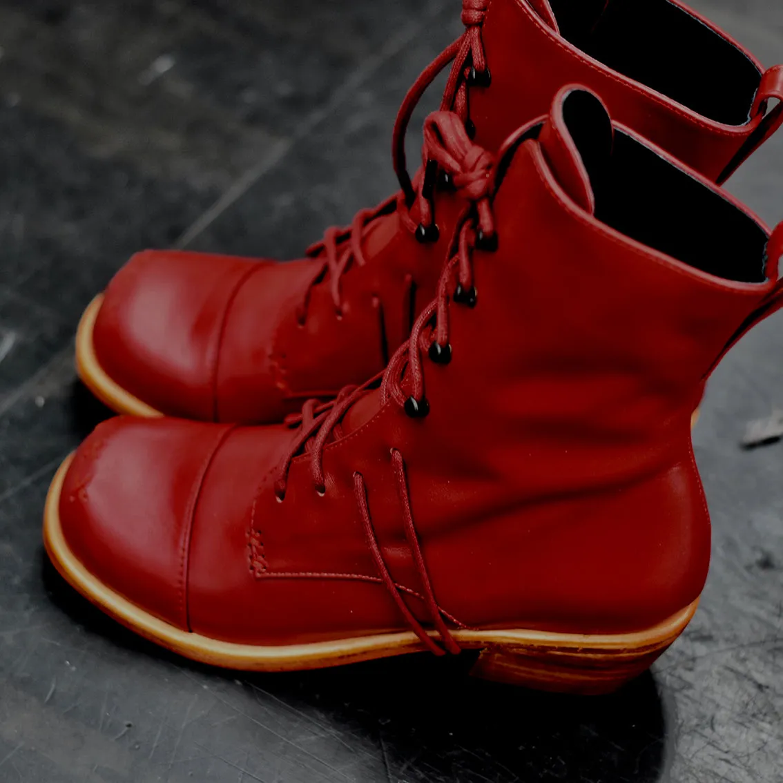 The Banner Boot - Red